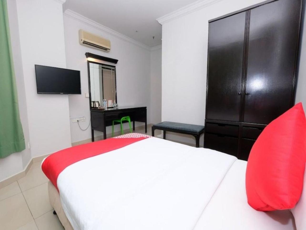 OYO 1236 Hotel Green Park Temerloh Kamer foto