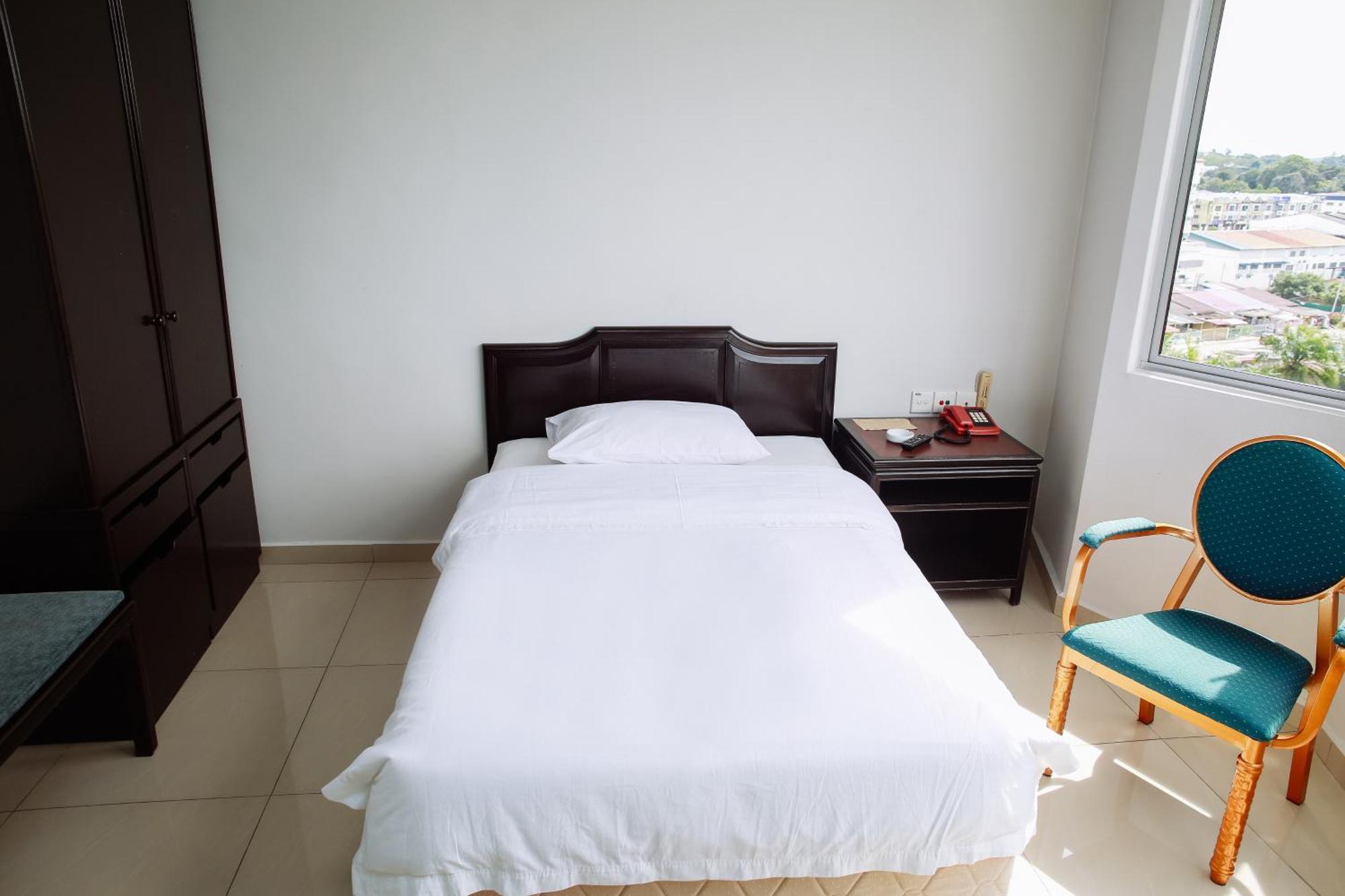 OYO 1236 Hotel Green Park Temerloh Kamer foto
