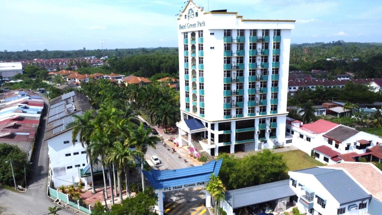 OYO 1236 Hotel Green Park Temerloh Buitenkant foto