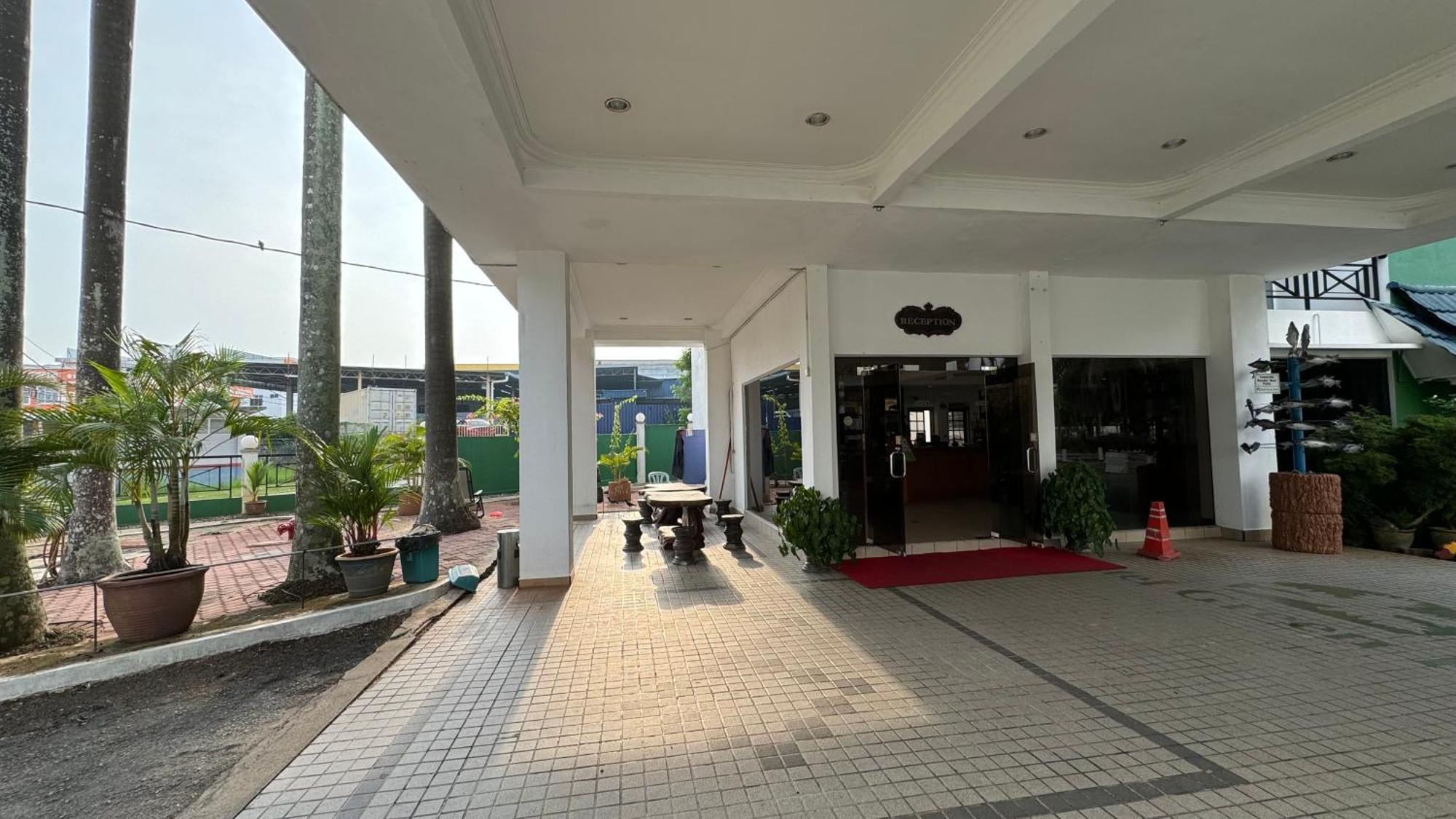 OYO 1236 Hotel Green Park Temerloh Buitenkant foto