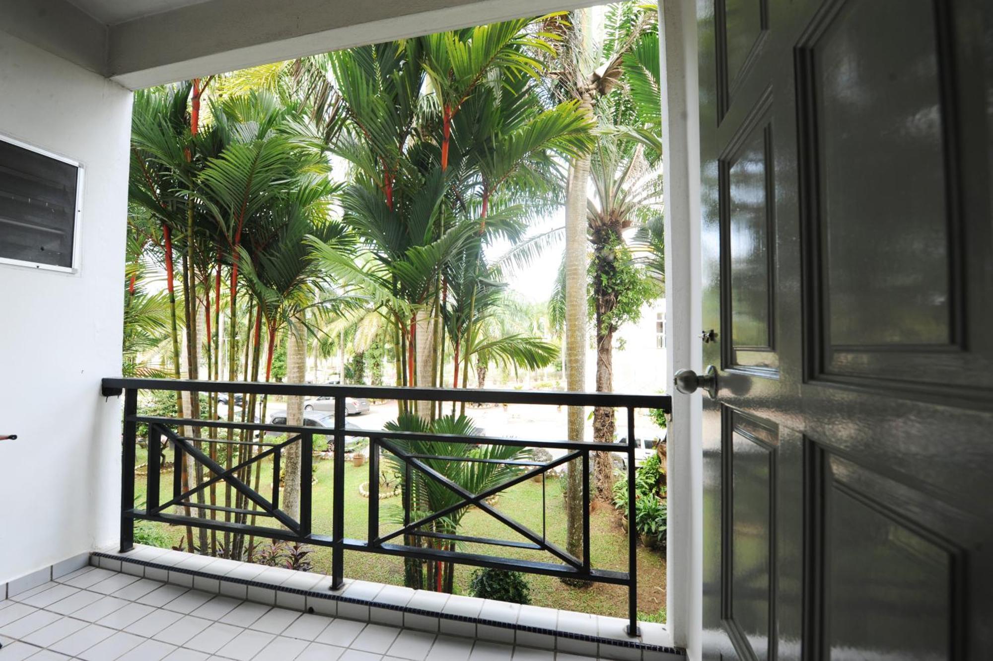OYO 1236 Hotel Green Park Temerloh Buitenkant foto