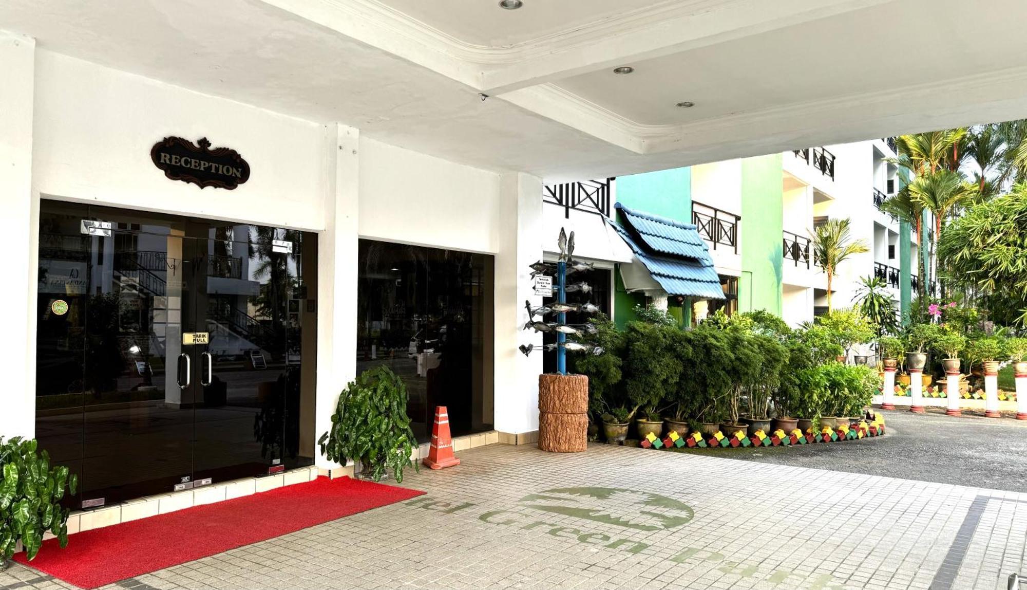 OYO 1236 Hotel Green Park Temerloh Buitenkant foto